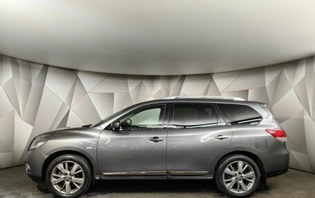 Nissan Pathfinder, 2016 год, 1 998 000 рублей, 4 фотография