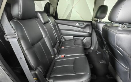 Nissan Pathfinder, 2016 год, 1 998 000 рублей, 14 фотография