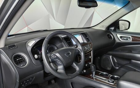 Nissan Pathfinder, 2016 год, 1 998 000 рублей, 17 фотография