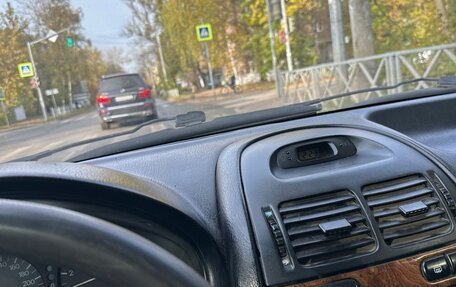 Mitsubishi Carisma I, 1998 год, 150 000 рублей, 3 фотография