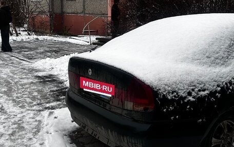 Mitsubishi Carisma I, 1998 год, 150 000 рублей, 2 фотография