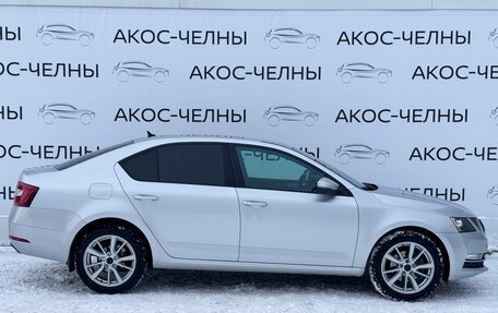 Skoda Octavia, 2017 год, 1 480 000 рублей, 4 фотография