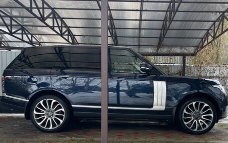 Land Rover Range Rover IV рестайлинг, 2016 год, 4 350 000 рублей, 4 фотография