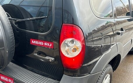 Chevrolet Niva I рестайлинг, 2016 год, 680 000 рублей, 9 фотография