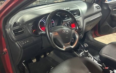 KIA Rio III рестайлинг, 2015 год, 900 000 рублей, 11 фотография