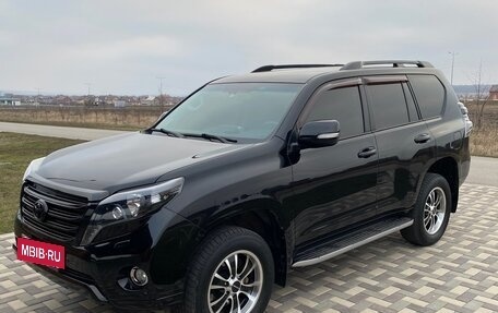 Toyota Land Cruiser Prado 150 рестайлинг 2, 2013 год, 3 100 000 рублей, 4 фотография
