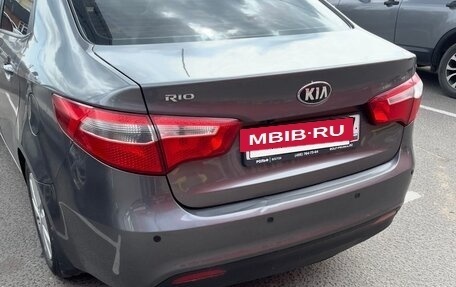KIA Rio III рестайлинг, 2014 год, 870 000 рублей, 2 фотография