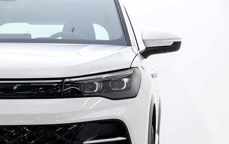 Volkswagen Tiguan, 2025 год, 4 780 000 рублей, 8 фотография