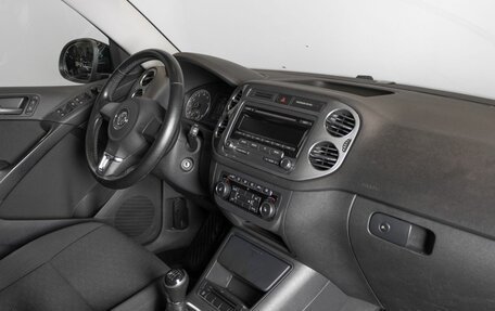 Volkswagen Tiguan I, 2012 год, 1 370 800 рублей, 8 фотография