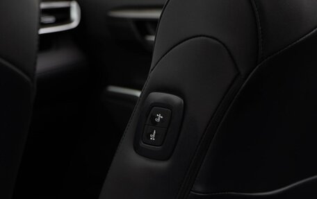 Toyota Highlander, 2025 год, 6 187 077 рублей, 18 фотография