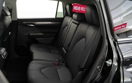 Toyota Highlander, 2025 год, 6 187 077 рублей, 12 фотография