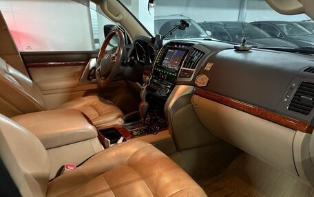 Toyota Land Cruiser 200, 2012 год, 2 900 000 рублей, 4 фотография