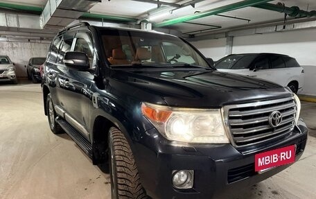 Toyota Land Cruiser 200, 2012 год, 2 900 000 рублей, 8 фотография