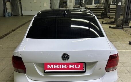 Volkswagen Polo VI (EU Market), 2012 год, 900 000 рублей, 9 фотография
