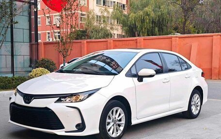 Toyota Corolla, 2022 год, 1 645 000 рублей, 1 фотография