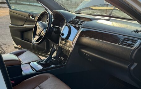 Toyota Camry, 2016 год, 1 845 000 рублей, 10 фотография