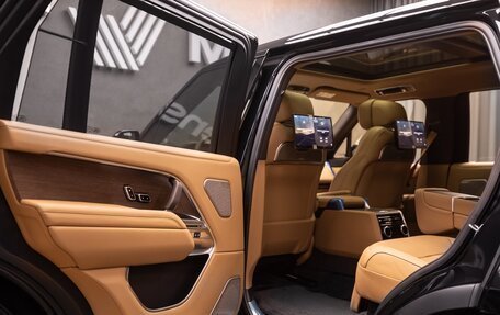 Land Rover Range Rover IV рестайлинг, 2025 год, 27 200 000 рублей, 11 фотография