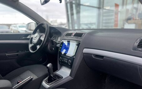 Skoda Octavia, 2011 год, 771 000 рублей, 10 фотография