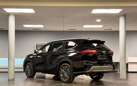 Toyota Highlander, 2025 год, 5 555 000 рублей, 3 фотография