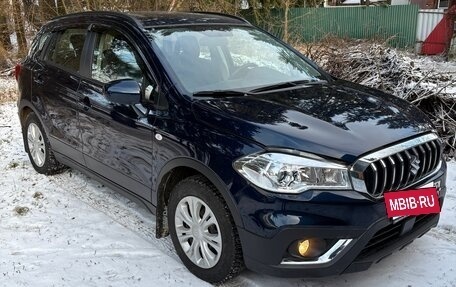 Suzuki SX4 II рестайлинг, 2018 год, 1 600 000 рублей, 2 фотография