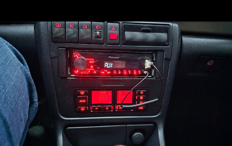 Audi A4, 1997 год, 150 000 рублей, 5 фотография