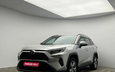 Toyota RAV4, 2021 год, 3 950 000 рублей, 1 фотография