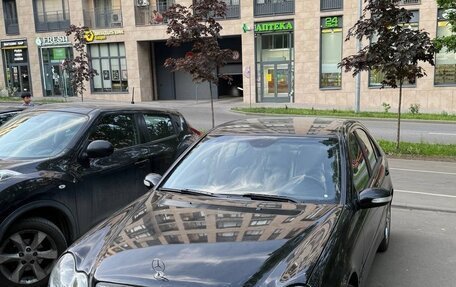 Mercedes-Benz C-Класс, 2005 год, 850 000 рублей, 3 фотография