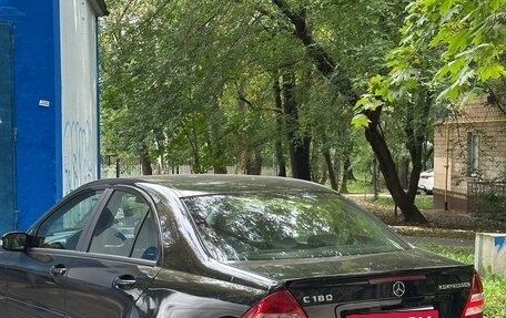 Mercedes-Benz C-Класс, 2005 год, 850 000 рублей, 5 фотография