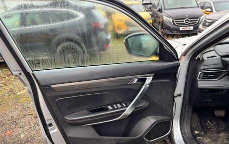 Geely Atlas, 2023 год, 675 000 рублей, 7 фотография