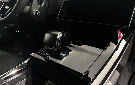 Land Rover Range Rover Sport, 2025 год, 31 990 000 рублей, 16 фотография