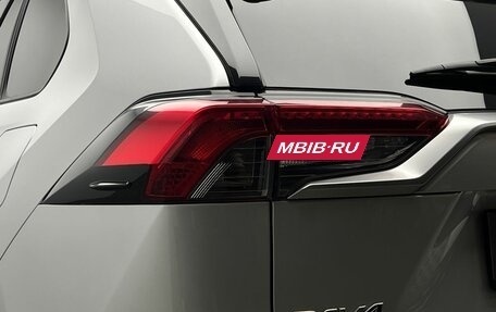 Toyota RAV4, 2021 год, 3 950 000 рублей, 11 фотография