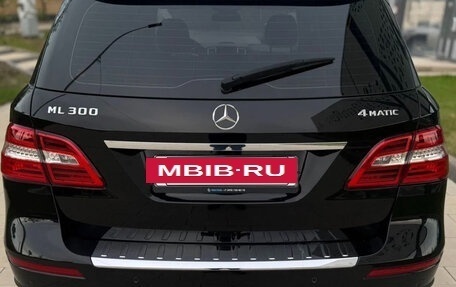 Mercedes-Benz M-Класс, 2015 год, 2 850 000 рублей, 9 фотография