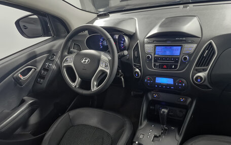 Hyundai ix35 I рестайлинг, 2012 год, 1 215 000 рублей, 14 фотография