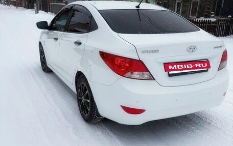 Hyundai Solaris II рестайлинг, 2014 год, 770 000 рублей, 3 фотография