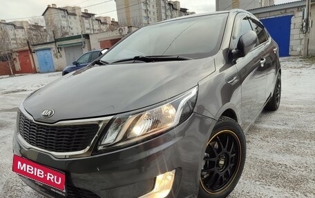 KIA Rio III рестайлинг, 2013 год, 890 000 рублей, 1 фотография