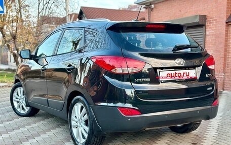 Hyundai ix35 I рестайлинг, 2011 год, 1 350 000 рублей, 5 фотография