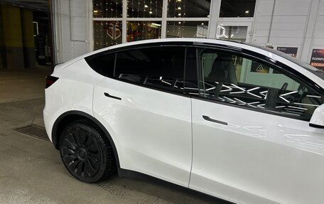 Tesla Model Y I, 2020 год, 3 900 000 рублей, 4 фотография