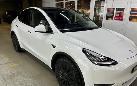 Tesla Model Y I, 2020 год, 3 900 000 рублей, 3 фотография