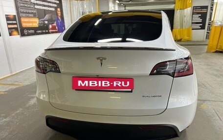 Tesla Model Y I, 2020 год, 3 900 000 рублей, 6 фотография