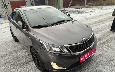 KIA Rio III рестайлинг, 2013 год, 890 000 рублей, 5 фотография