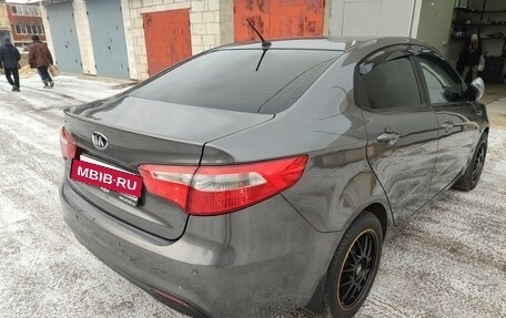 KIA Rio III рестайлинг, 2013 год, 890 000 рублей, 6 фотография