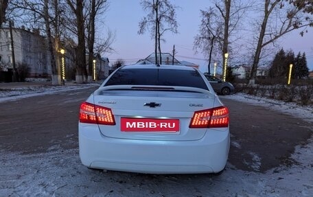 Chevrolet Cruze II, 2011 год, 590 000 рублей, 6 фотография