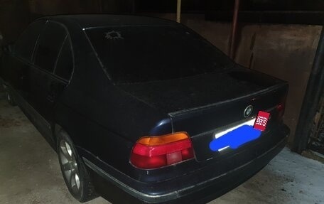 BMW 5 серия, 2000 год, 250 000 рублей, 1 фотография