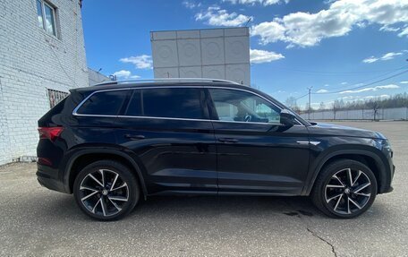 Skoda Kodiaq I, 2023 год, 3 500 000 рублей, 1 фотография