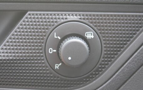 Skoda Rapid I, 2018 год, 1 150 000 рублей, 22 фотография