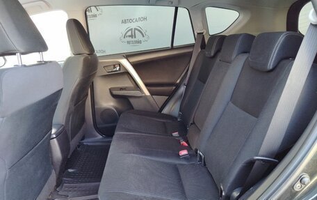 Toyota RAV4, 2015 год, 1 850 000 рублей, 10 фотография