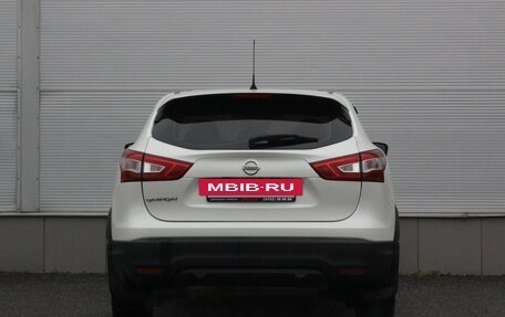 Nissan Qashqai, 2015 год, 1 517 000 рублей, 4 фотография