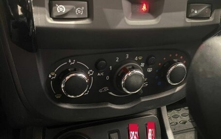 Renault Duster I рестайлинг, 2019 год, 1 550 000 рублей, 11 фотография