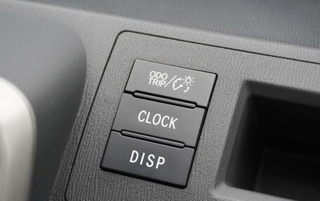 Toyota Voxy II, 2007 год, 1 210 000 рублей, 21 фотография