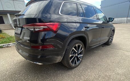 Skoda Kodiaq I, 2023 год, 3 500 000 рублей, 3 фотография